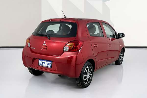 2015 Mitsubishi Mirage ES LA