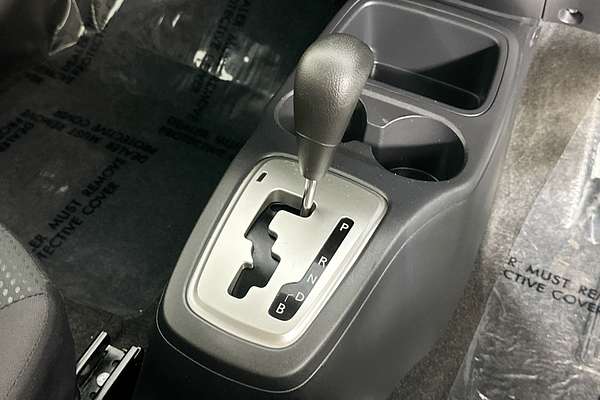 2016 Mitsubishi MIRAGE ES LA MY16