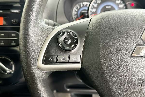 2016 Mitsubishi MIRAGE ES LA MY16