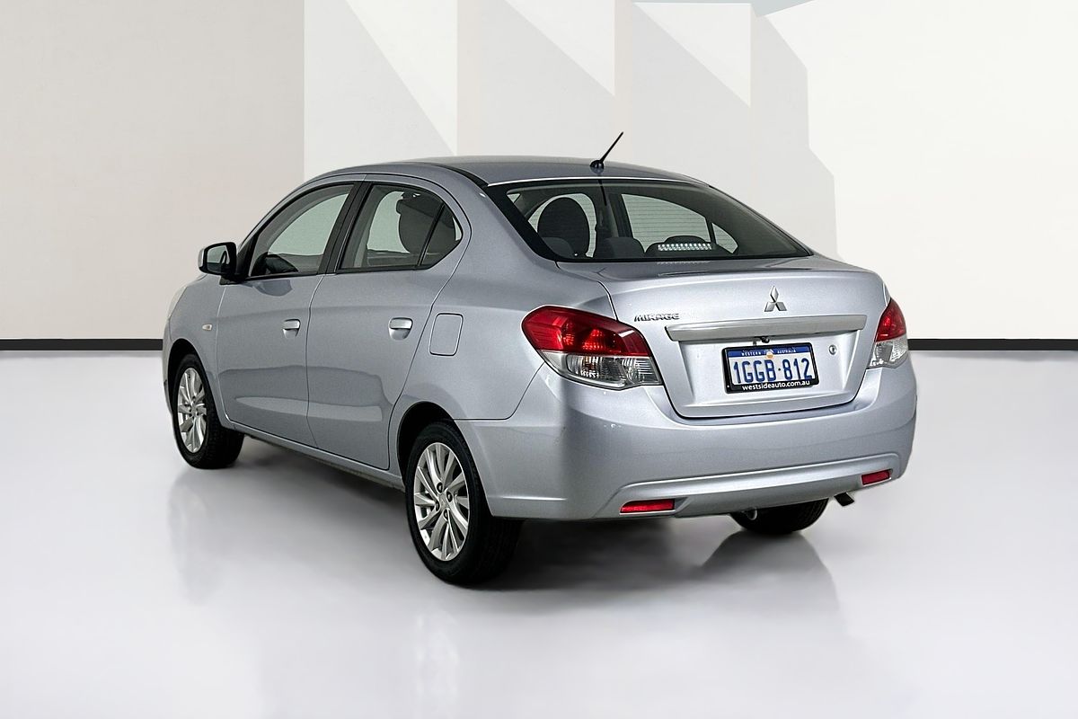 2016 Mitsubishi MIRAGE ES LA MY16