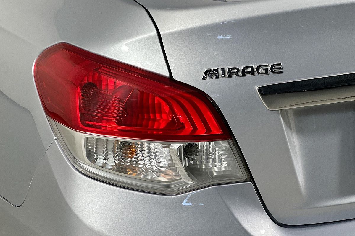 2016 Mitsubishi MIRAGE ES LA MY16