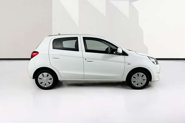 2015 Mitsubishi MIRAGE ES LA MY15