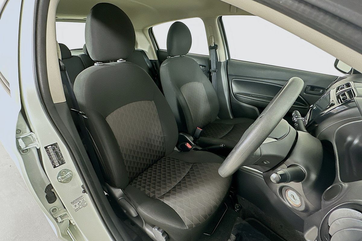 2021 Mitsubishi MIRAGE ES LB MY22