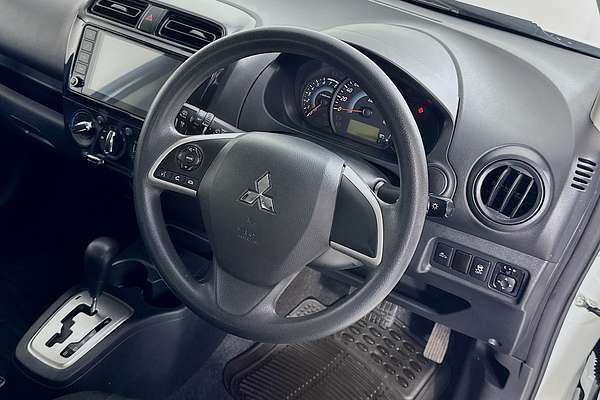 2021 Mitsubishi MIRAGE ES LB
