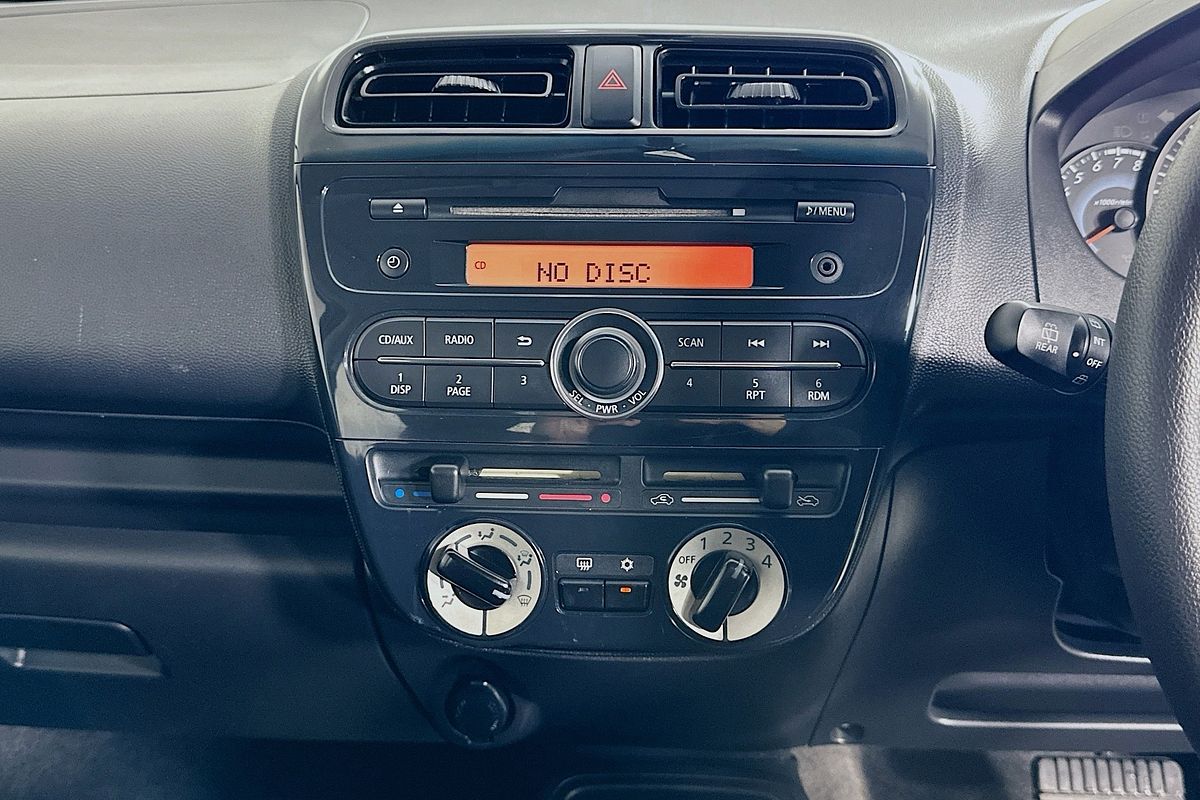 2015 Mitsubishi MIRAGE ES LA MY15