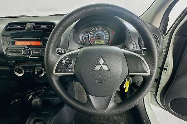 2015 Mitsubishi MIRAGE ES LA MY15