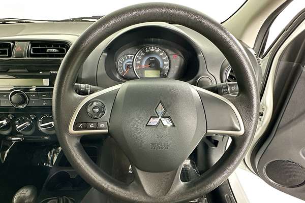 2017 Mitsubishi MIRAGE ES LA MY16