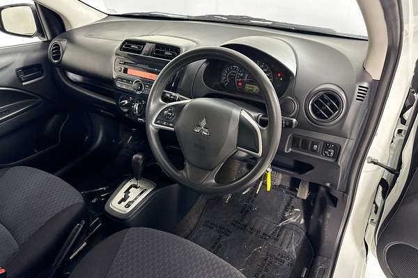 2019 Mitsubishi MIRAGE ES LA MY20