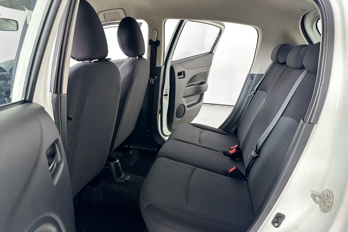 2019 Mitsubishi MIRAGE ES LA MY20