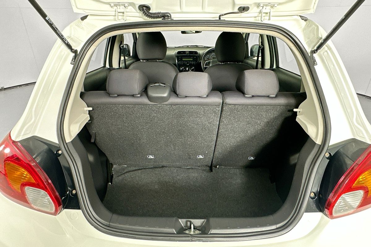 2019 Mitsubishi MIRAGE ES LA MY20