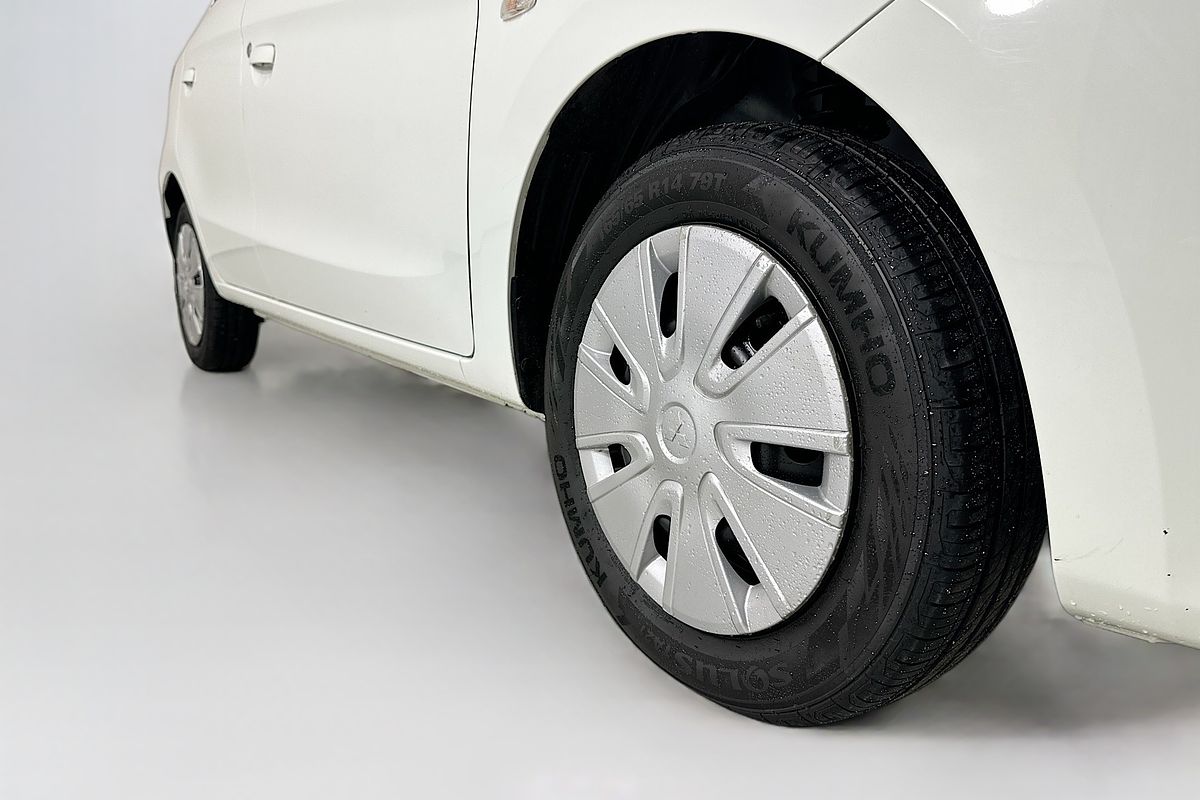 2015 Mitsubishi MIRAGE ES LA MY15