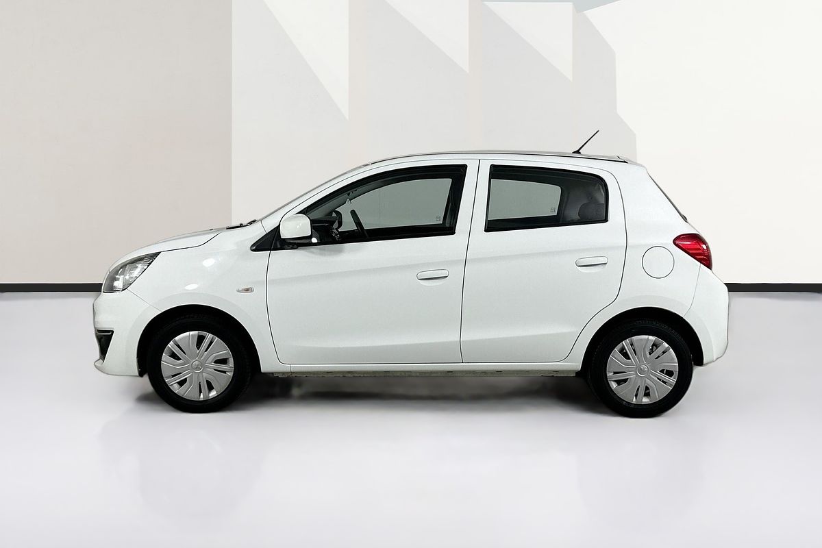 2017 Mitsubishi MIRAGE ES LA MY16