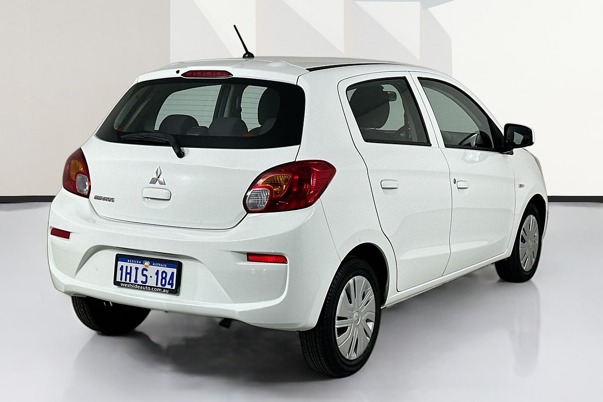 2017 Mitsubishi MIRAGE ES LA MY16