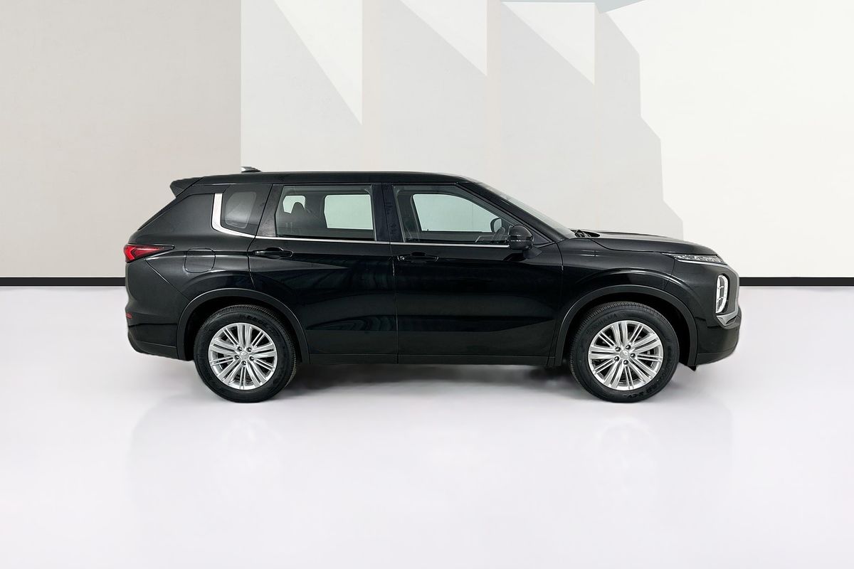 2021 Mitsubishi OUTLANDER ES 5 SEAT (2WD) ZM MY22