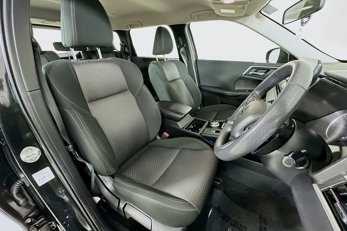 2021 Mitsubishi OUTLANDER ES 5 SEAT (2WD) ZM MY22
