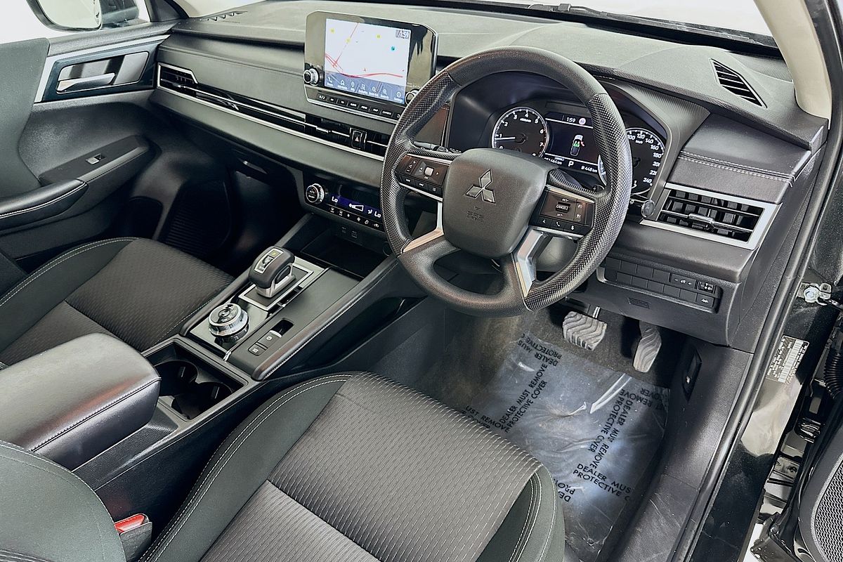 2021 Mitsubishi OUTLANDER ES 5 SEAT (2WD) ZM MY22