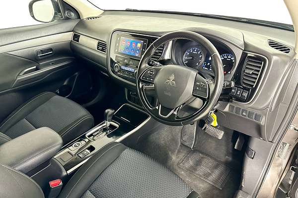 2017 Mitsubishi OUTLANDER LS 7 SEAT (AWD) ZL MY18.5