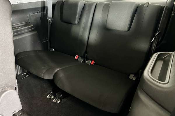 2017 Mitsubishi OUTLANDER LS 7 SEAT (AWD) ZL MY18.5