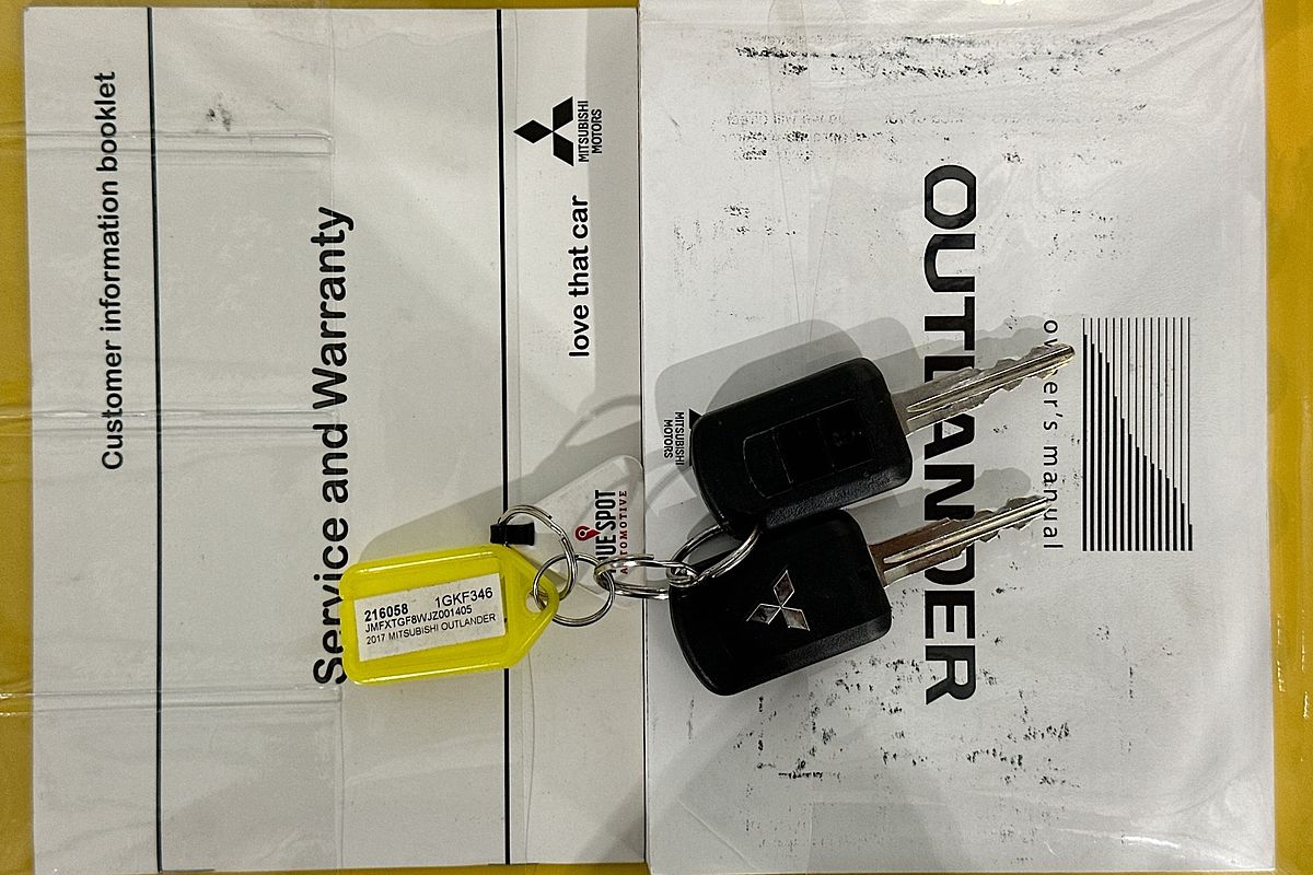 2017 Mitsubishi OUTLANDER LS 7 SEAT (AWD) ZL MY18.5