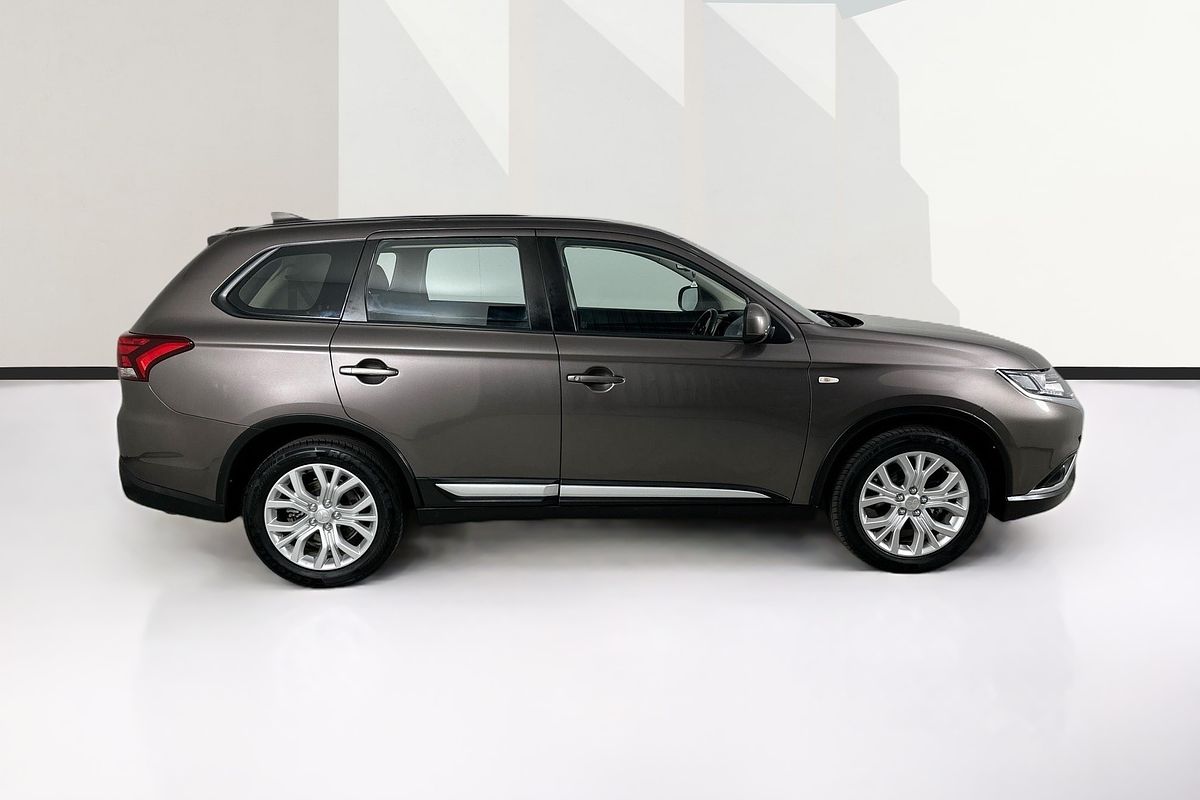 2021 Mitsubishi OUTLANDER ES 7 SEAT (AWD) ZL MY21