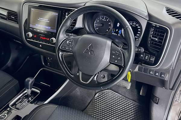 2021 Mitsubishi Outlander ES ZL