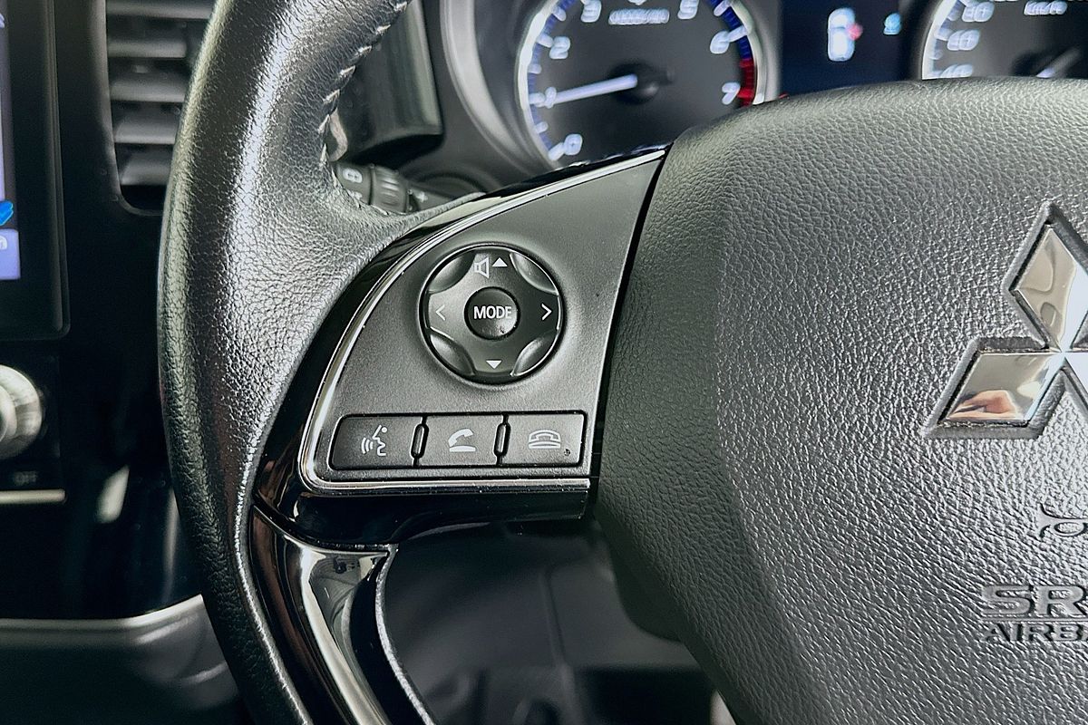 2020 Mitsubishi OUTLANDER ES 7 SEAT (AWD) ZL MY20