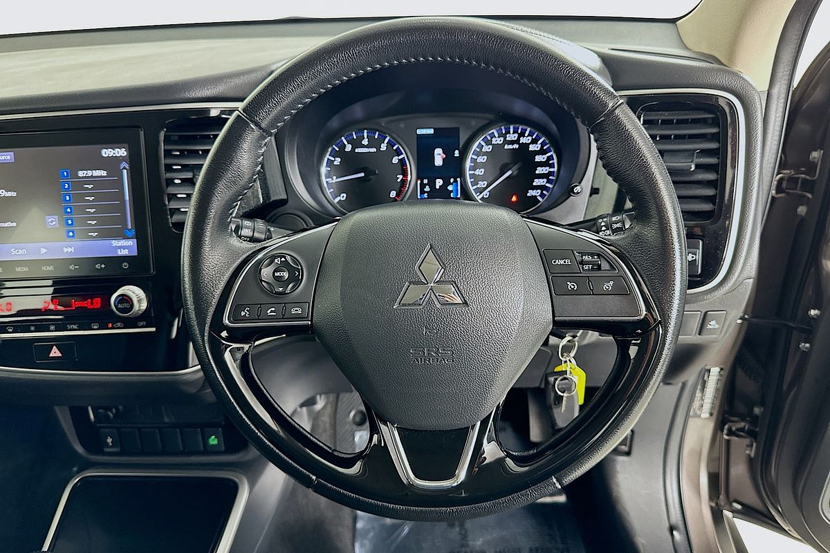 2020 Mitsubishi OUTLANDER ES 7 SEAT (AWD) ZL MY20