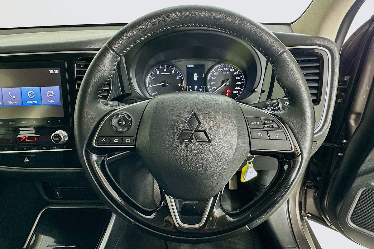 2020 Mitsubishi OUTLANDER ES 7 SEAT (AWD) ZL MY20