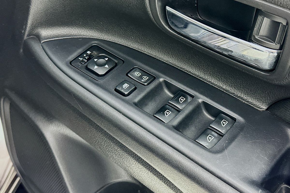 2020 Mitsubishi OUTLANDER ES 7 SEAT (AWD) ZL MY20