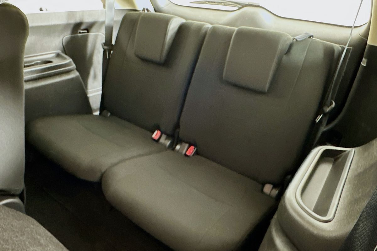 2021 Mitsubishi OUTLANDER ES 7 SEAT (AWD) ZL MY21