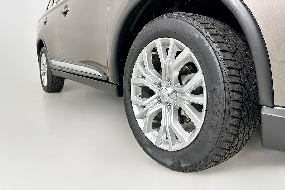 2021 Mitsubishi OUTLANDER ES 7 SEAT (AWD) ZL MY21