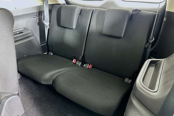 2020 Mitsubishi OUTLANDER ES 7 SEAT (AWD) ZL MY20
