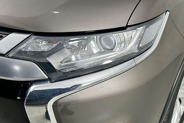 2021 Mitsubishi Outlander ES ZL