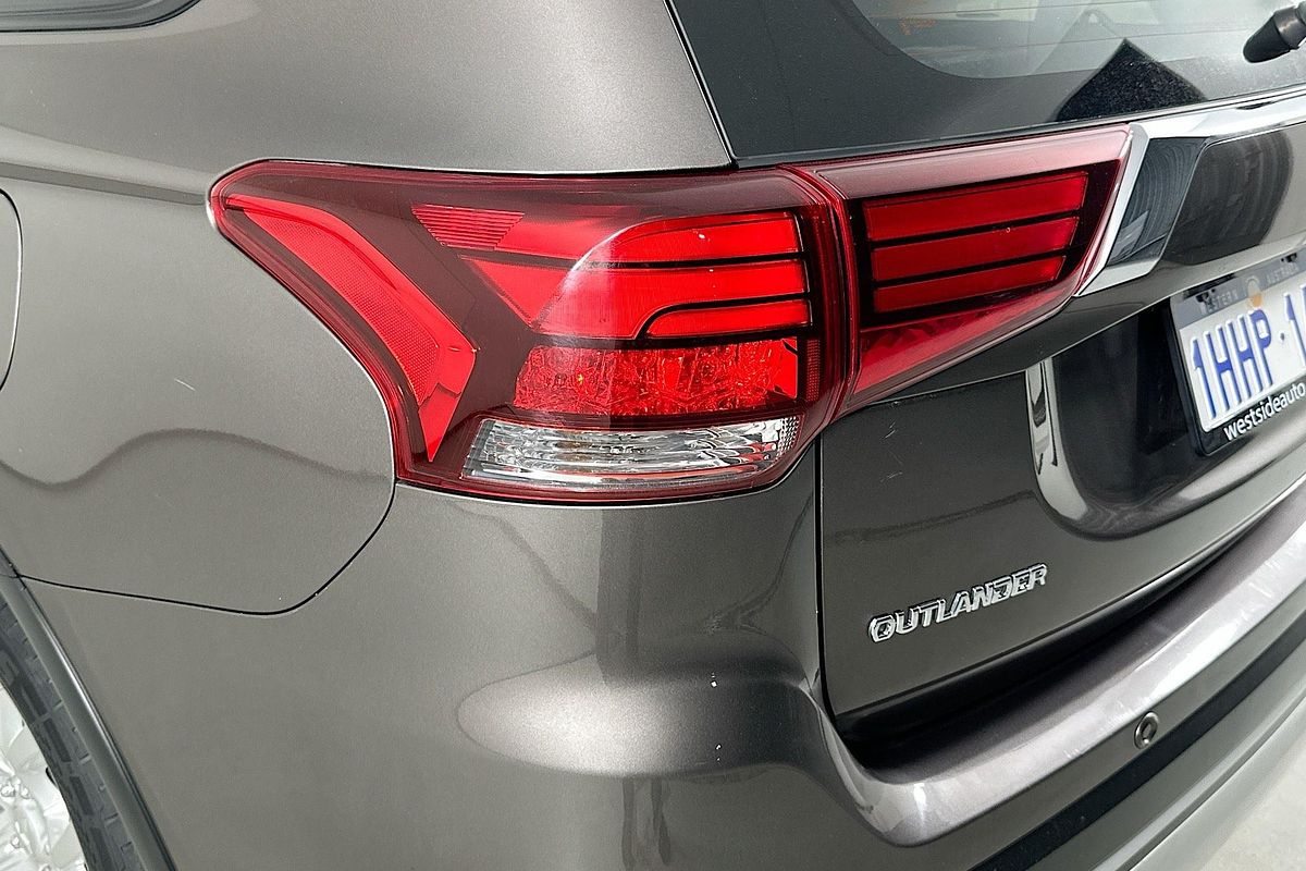 2021 Mitsubishi OUTLANDER ES 7 SEAT (AWD) ZL MY21