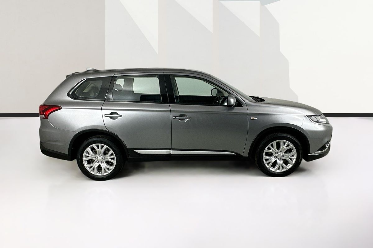 2021 Mitsubishi OUTLANDER ES 7 SEAT (AWD) ZL MY21
