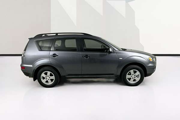 2011 Mitsubishi OUTLANDER LS (FWD) ZH MY11