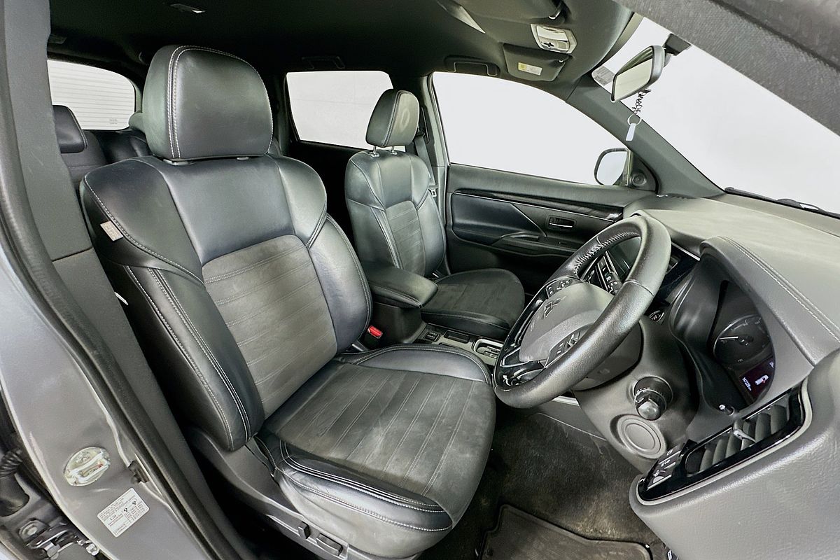 2018 Mitsubishi OUTLANDER BLACK EDITION 7 SEAT (2WD) ZL MY19