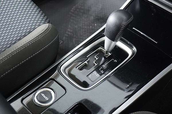 2021 Mitsubishi OUTLANDER ES 7 SEAT (AWD) ZL MY21