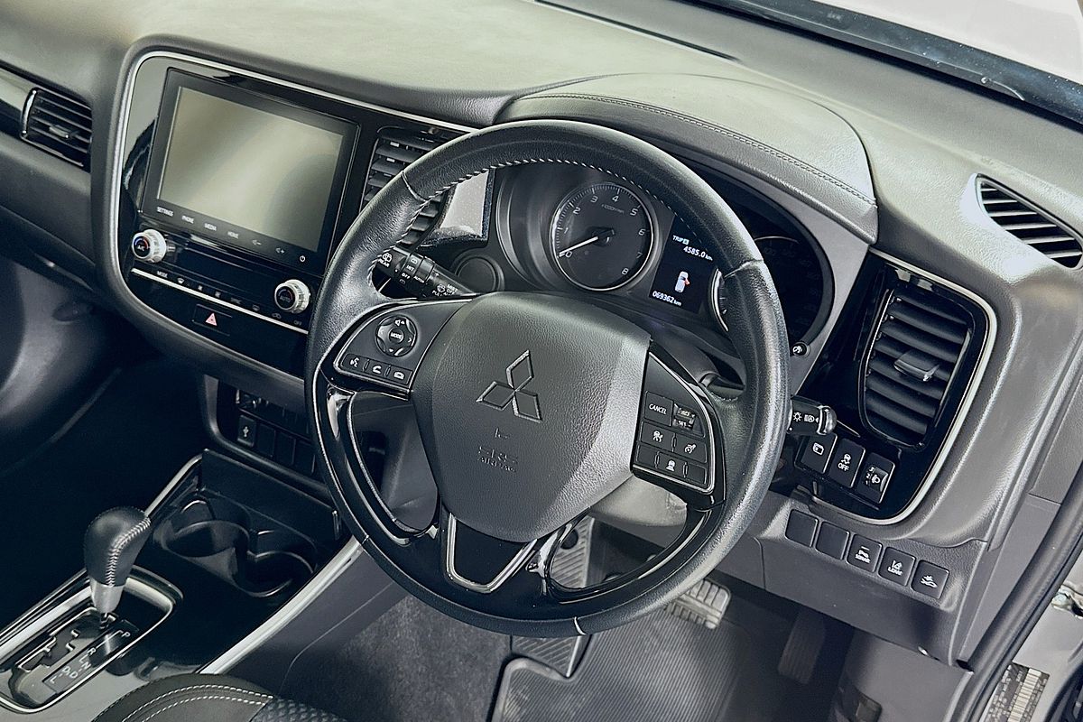 2021 Mitsubishi OUTLANDER ES 7 SEAT (AWD) ZL MY21