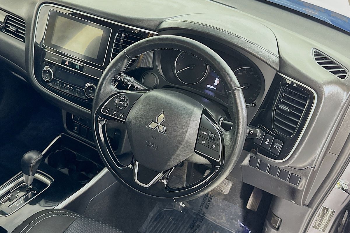 2019 Mitsubishi OUTLANDER ES 7 SEAT (2WD) ZL MY19