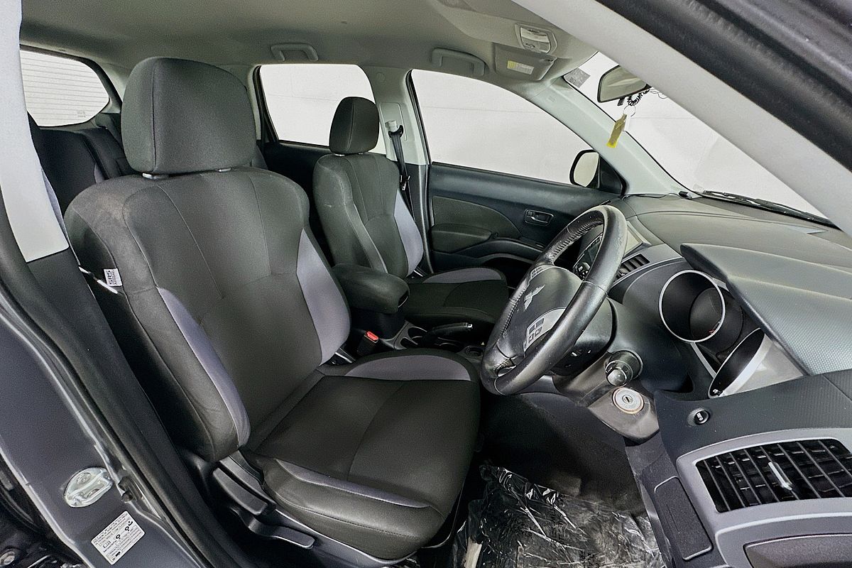 2011 Mitsubishi OUTLANDER LS (FWD) ZH MY11