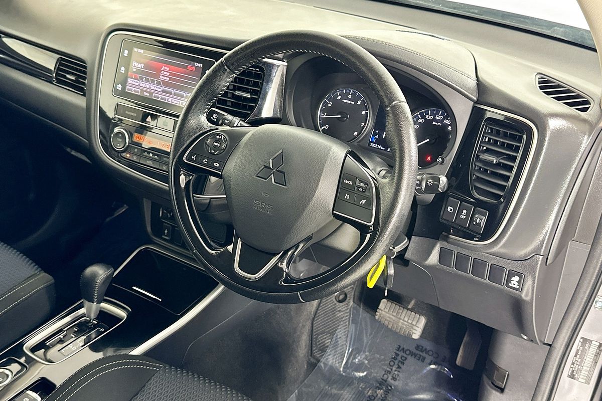 2018 Mitsubishi OUTLANDER ES 7 SEAT (AWD) ZL MY19