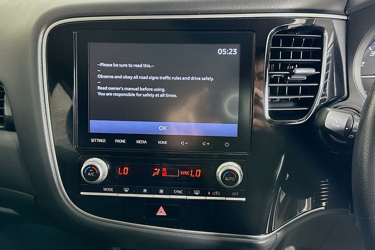 2021 Mitsubishi Outlander ES 7 SEAT (2WD) ZM MY22