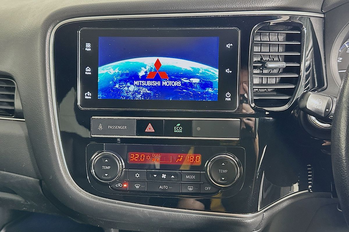 2018 Mitsubishi OUTLANDER BLACK EDITION 7 SEAT (2WD) ZL MY19