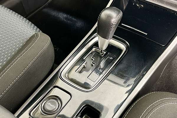 2020 Mitsubishi OUTLANDER ES 7 SEAT (AWD) ZL MY20