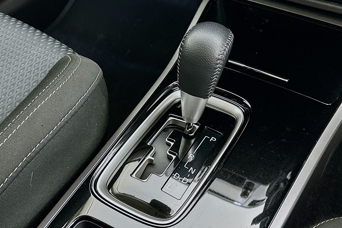 2021 Mitsubishi OUTLANDER ES 7 SEAT (2WD) ZL MY21