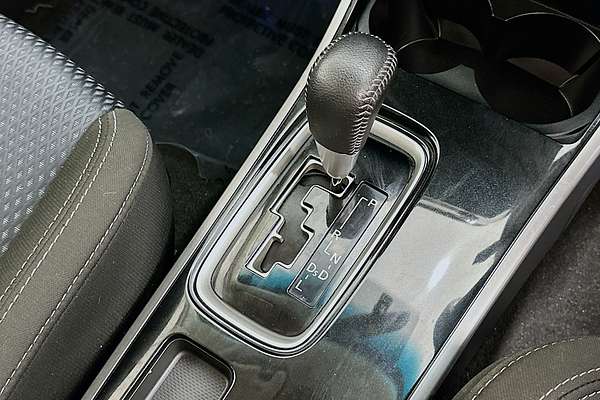 2019 Mitsubishi OUTLANDER ES 7 SEAT (2WD) ZL MY19