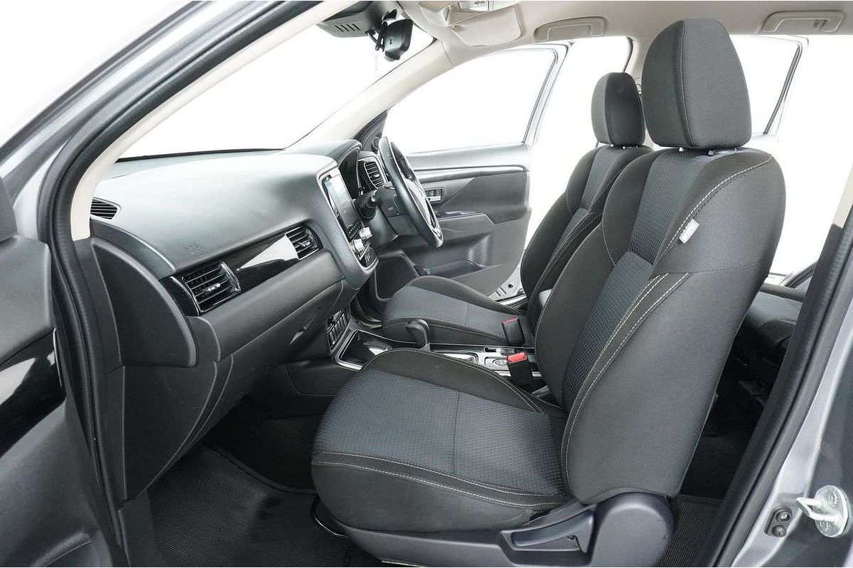 2021 Mitsubishi OUTLANDER ES 7 SEAT (AWD) ZL MY21