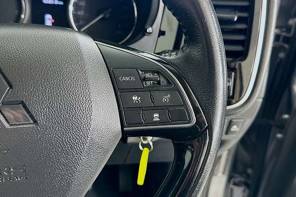 2021 Mitsubishi OUTLANDER ES 7 SEAT (AWD) ZL MY21