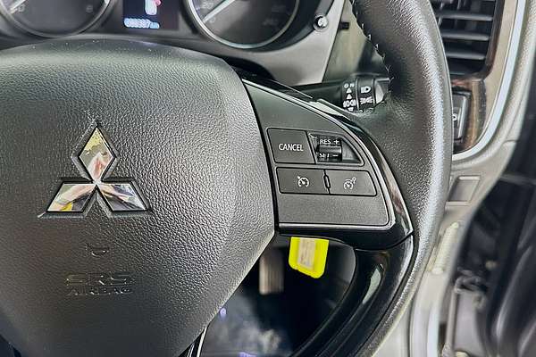2019 Mitsubishi OUTLANDER ES 7 SEAT (2WD) ZL MY19